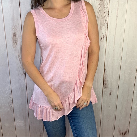 ✨LAST ONE!✨The Lucy Tank - Picture 6 of 9